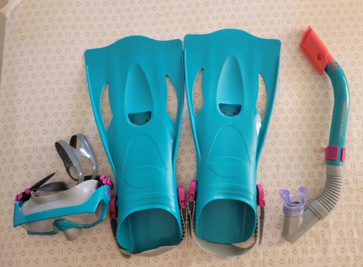 Snorkel set by Bestway –
